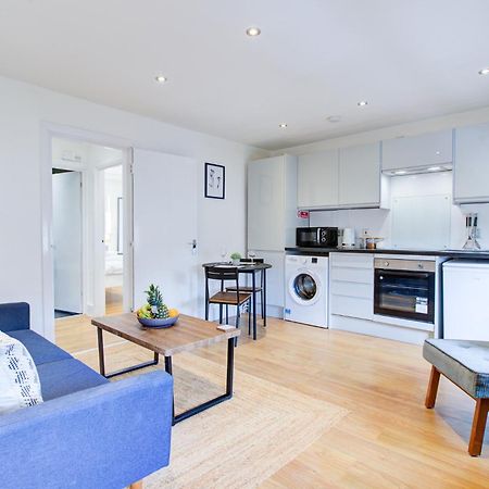 Wonderful Two-Bedroom Apartment London Kültér fotó
