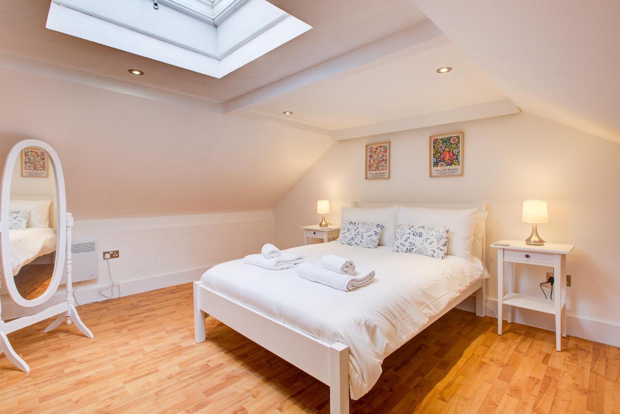 Wonderful Two-Bedroom Apartment London Kültér fotó