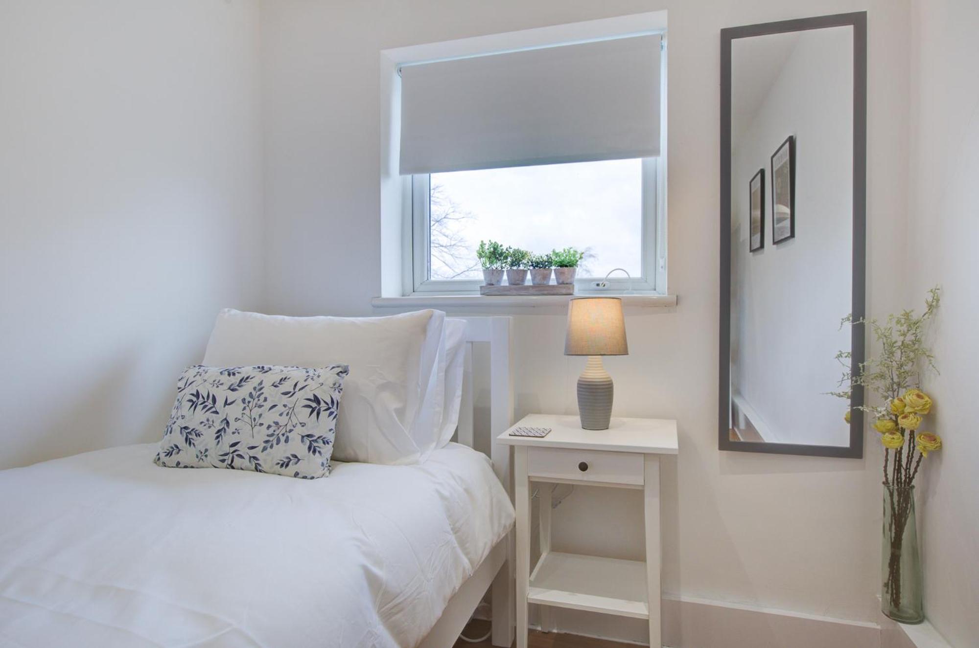 Wonderful Two-Bedroom Apartment London Kültér fotó